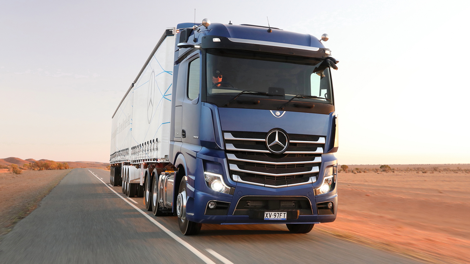 مرسدس بنز آکتروس (Mercedes Benz Actros)